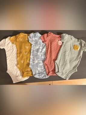 Bundle of 5 Carter’s Short Sleeve Onesie 3 month